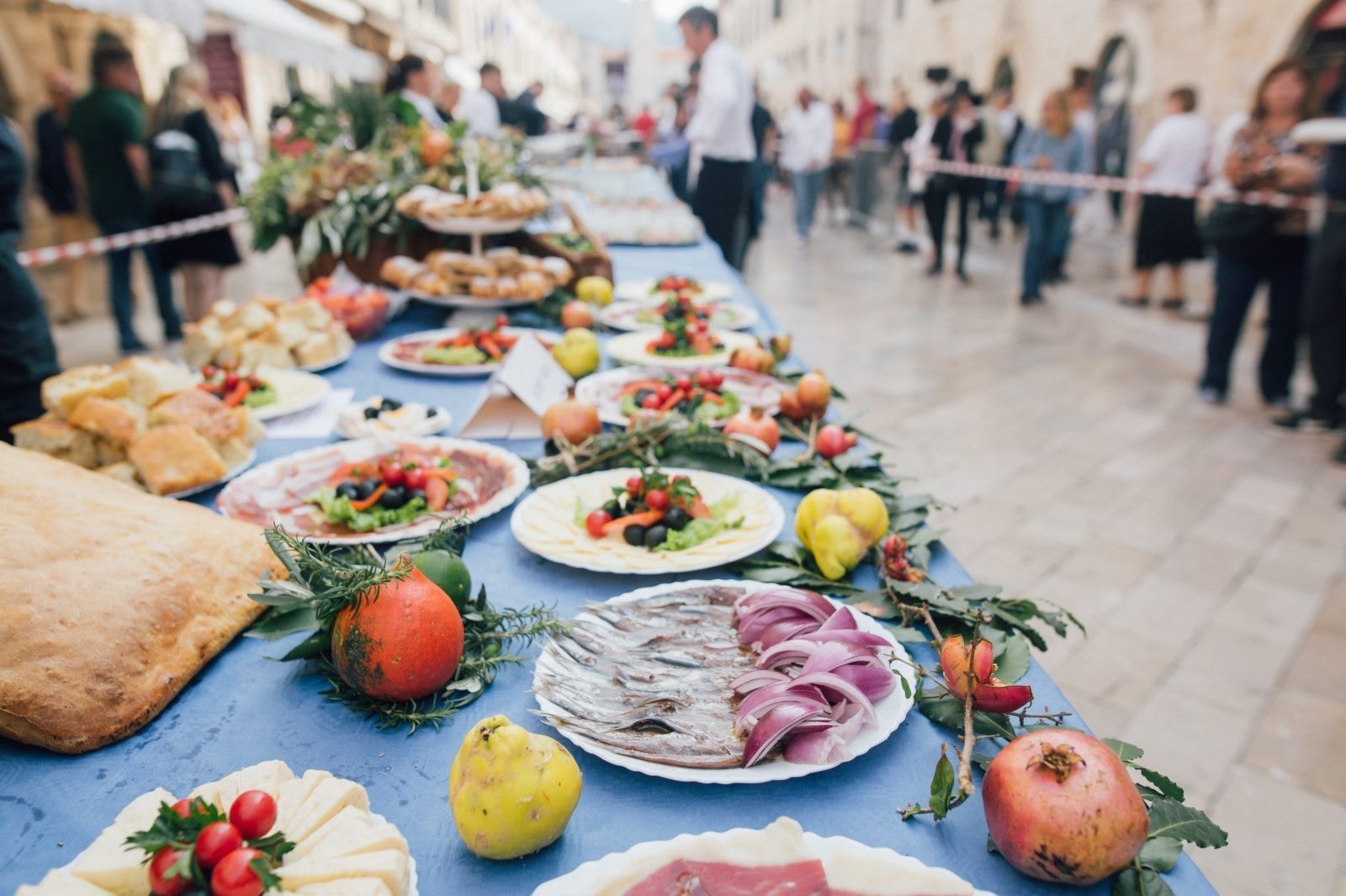 GASTRONOMIJA I HUMANITARNOST
